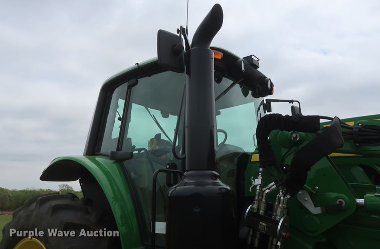 image for item DH0864 2017 John Deere 6175M MFWD tractor