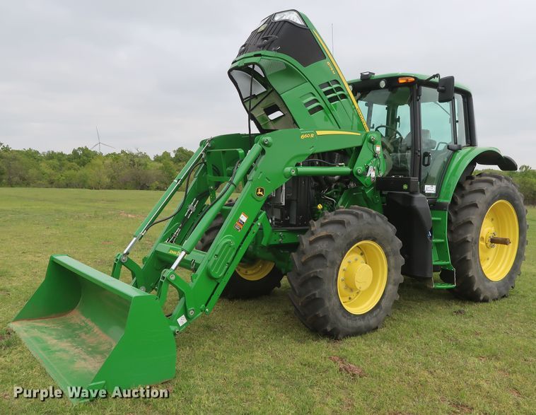 image for item DH0864 2017 John Deere 6175M MFWD tractor