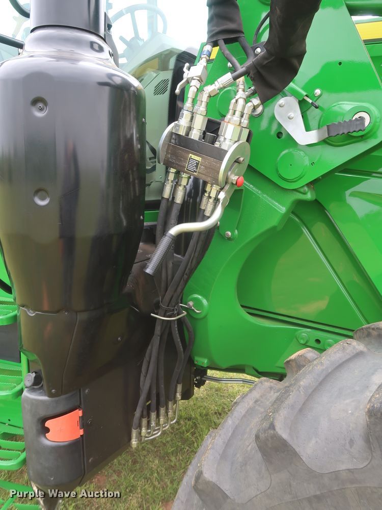 image for item DH0864 2017 John Deere 6175M MFWD tractor