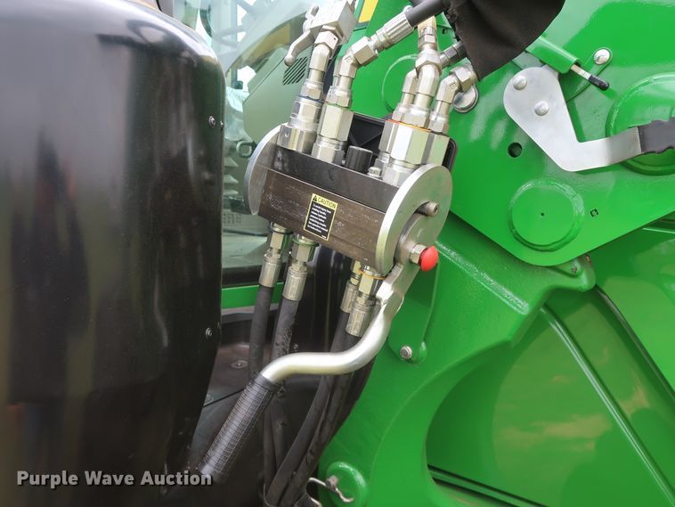 image for item DH0864 2017 John Deere 6175M MFWD tractor