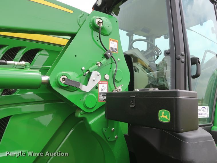 image for item DH0864 2017 John Deere 6175M MFWD tractor