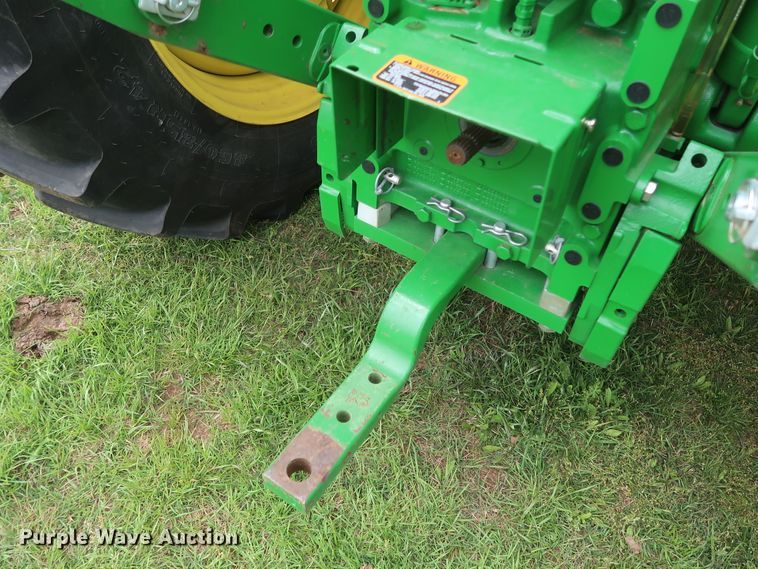 image for item DH0864 2017 John Deere 6175M MFWD tractor