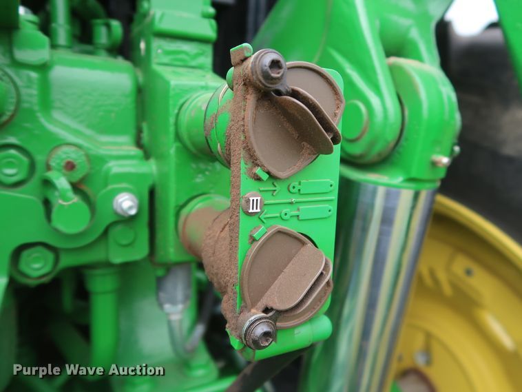 image for item DH0864 2017 John Deere 6175M MFWD tractor