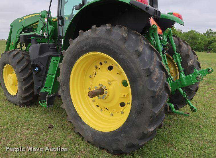 image for item DH0864 2017 John Deere 6175M MFWD tractor