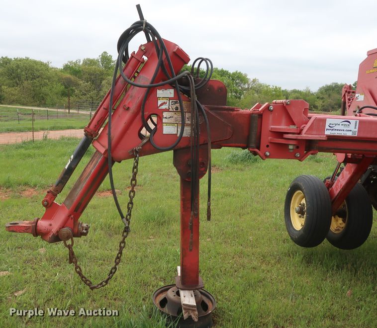 image for item DH0865 2006 Sunflower 9433-40 grain drill