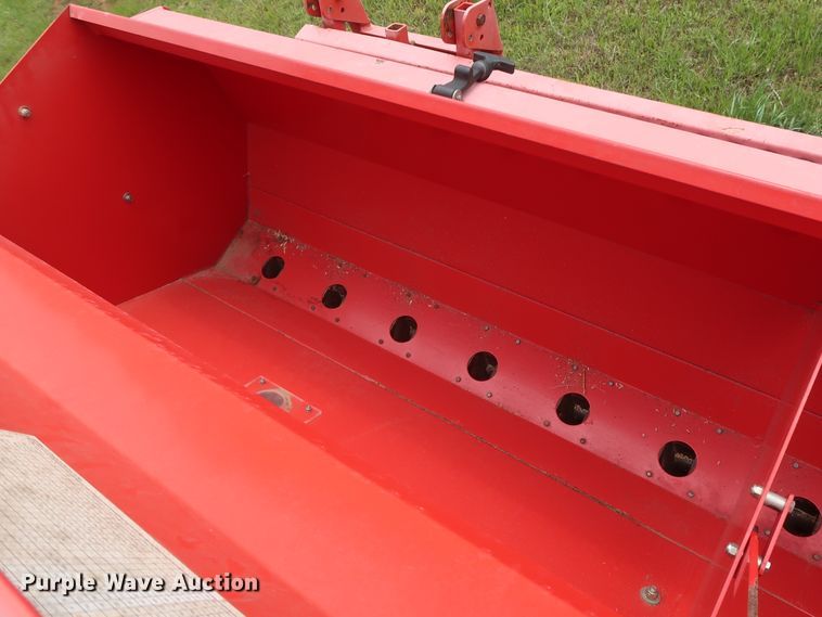 image for item DH0865 2006 Sunflower 9433-40 grain drill