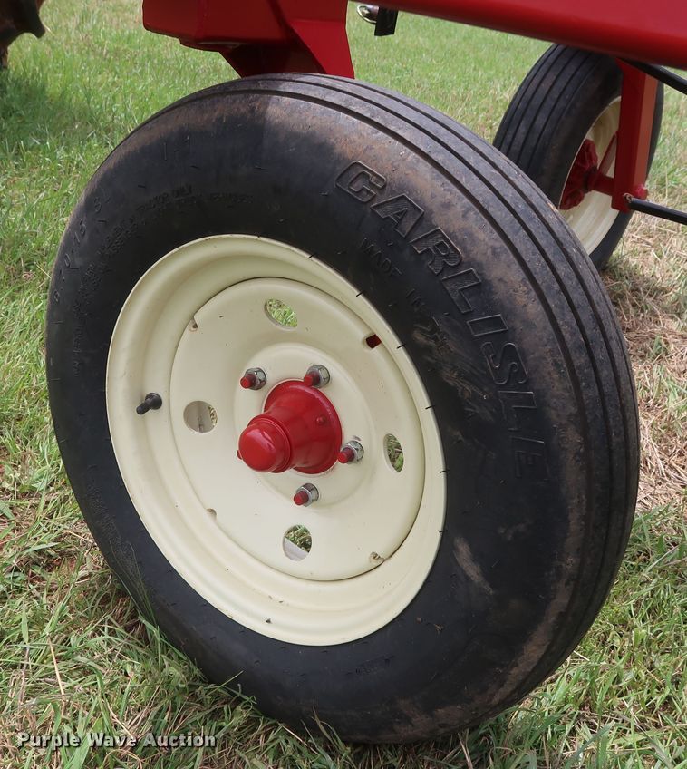 image for item DH0879 H&S BF1460 Hi-Capacity hay rake