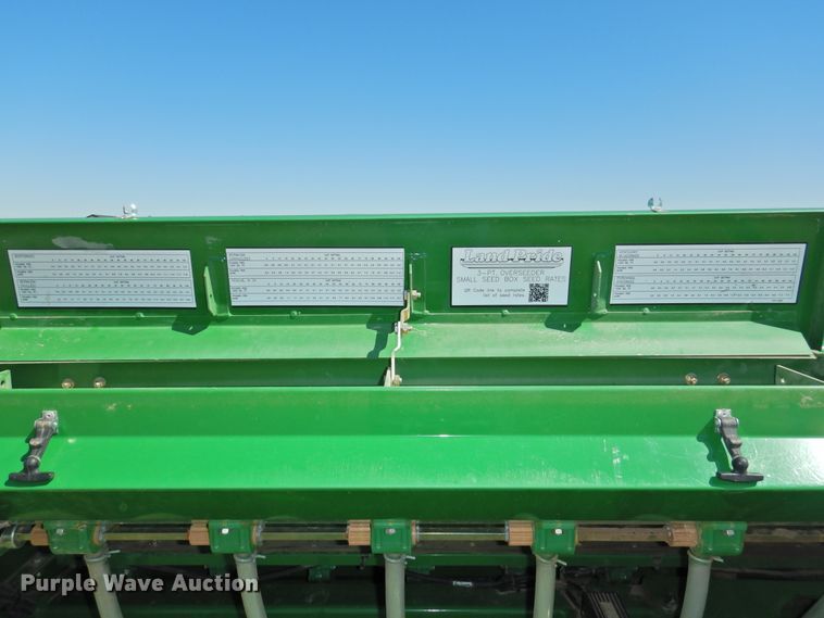 image for item DI0082 Great Plains NTS2509 no-till seeder