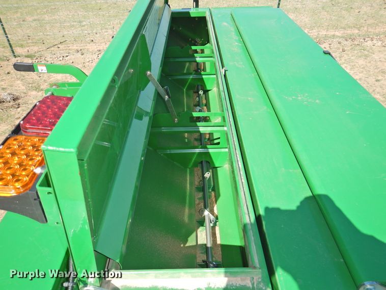 image for item DI0082 Great Plains NTS2509 no-till seeder
