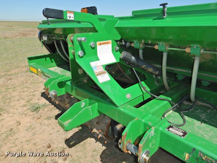 image for item DI0082 Great Plains NTS2509 no-till seeder