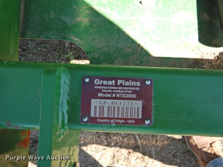 image for item DI0082 Great Plains NTS2509 no-till seeder