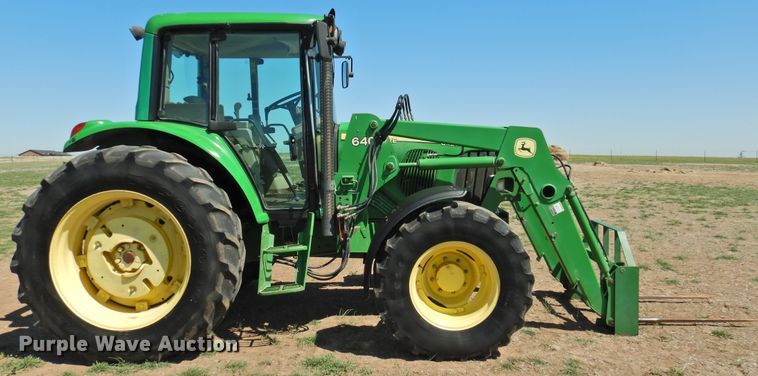 image for item DI0083 2005 John Deere 6420 MFWD tractor