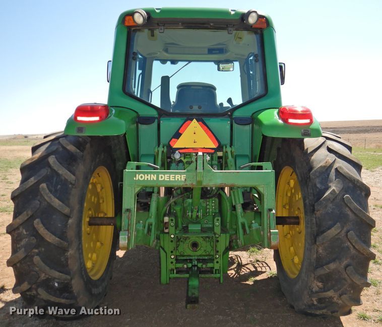 image for item DI0083 2005 John Deere 6420 MFWD tractor