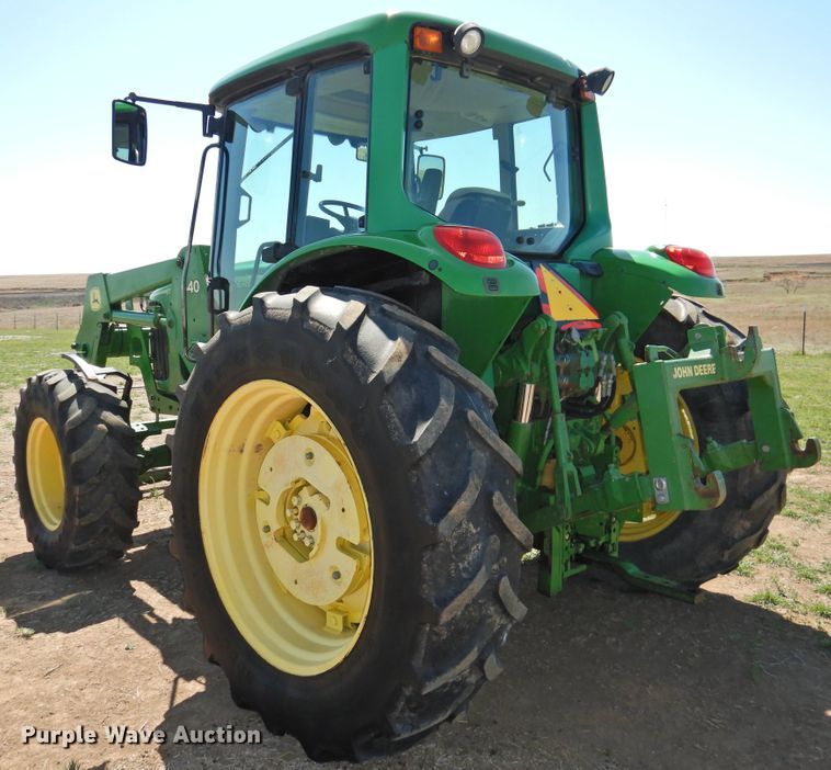 image for item DI0083 2005 John Deere 6420 MFWD tractor