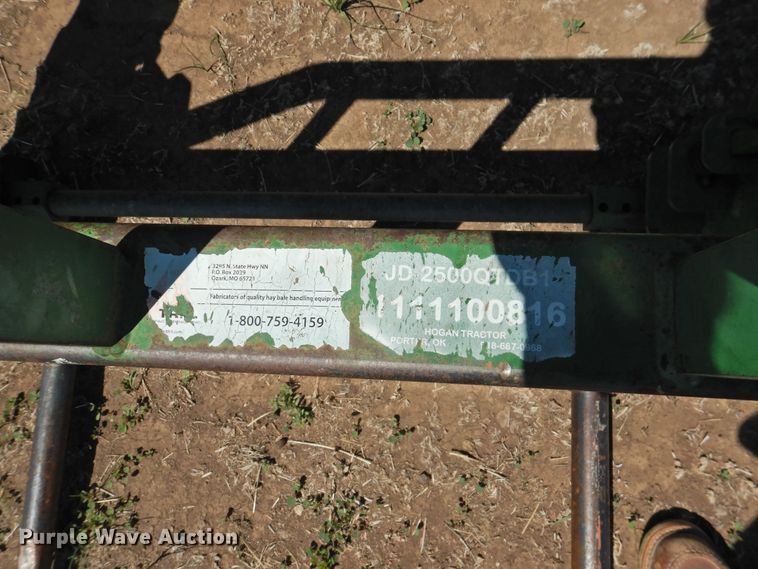 image for item DI0083 2005 John Deere 6420 MFWD tractor