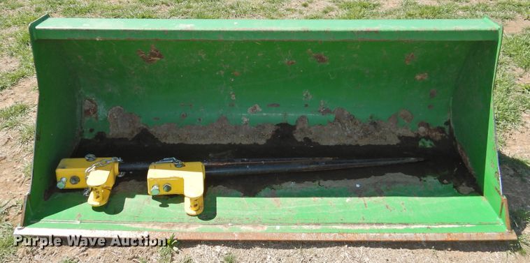 image for item DI0083 2005 John Deere 6420 MFWD tractor