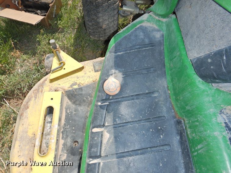 image for item DI0091 John Deere X495 lawn mower