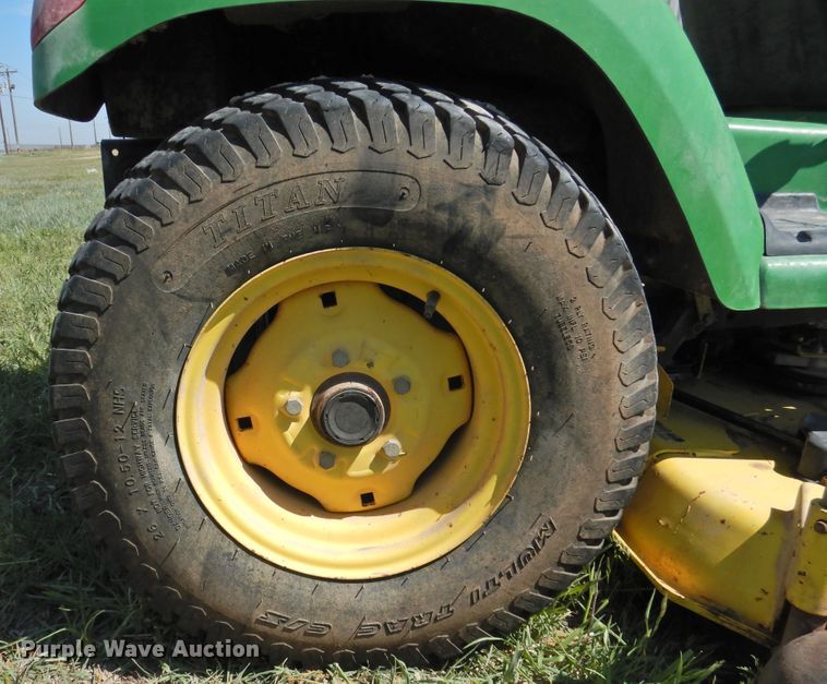 image for item DI0091 John Deere X495 lawn mower