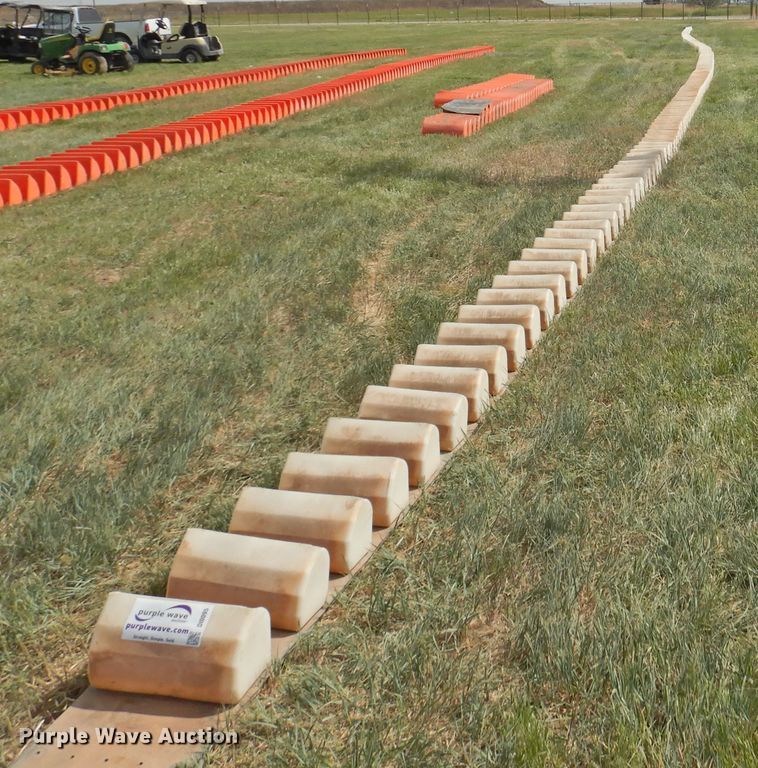 image for item DI0095 Approximately 234 Tapco conveyor buckets with conveyor belt