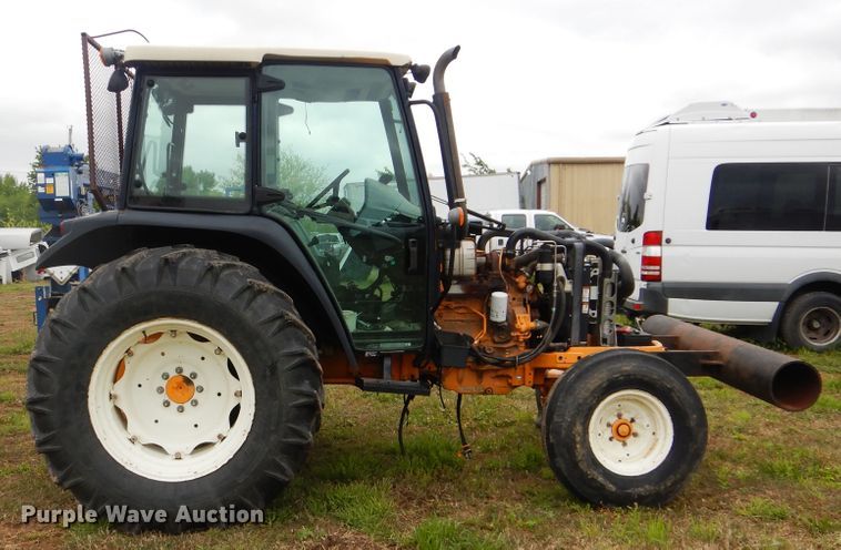 image for item GF9166 2010 New Holland T5060 tractor