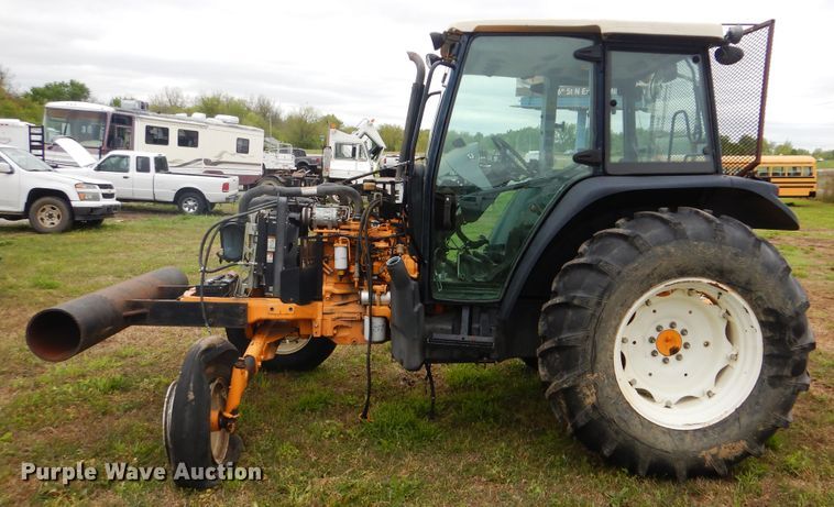 image for item GF9166 2010 New Holland T5060 tractor