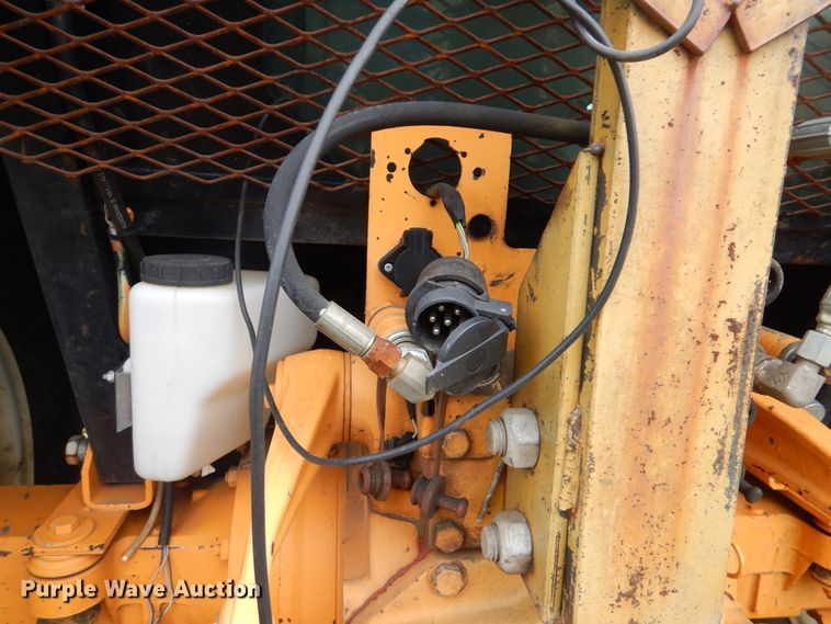 image for item GF9166 2010 New Holland T5060 tractor