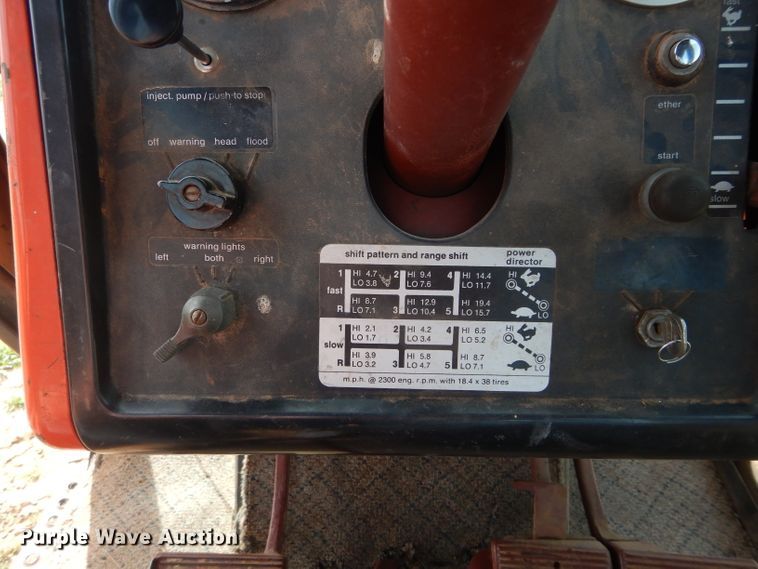 image for item GK9123 1975 Allis Chalmers AC7060 tractor