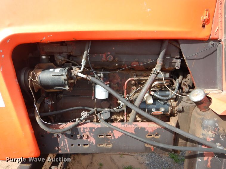 image for item GK9123 1975 Allis Chalmers AC7060 tractor