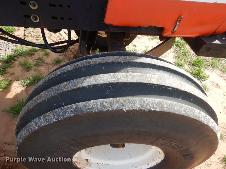 image for item GK9123 1975 Allis Chalmers AC7060 tractor