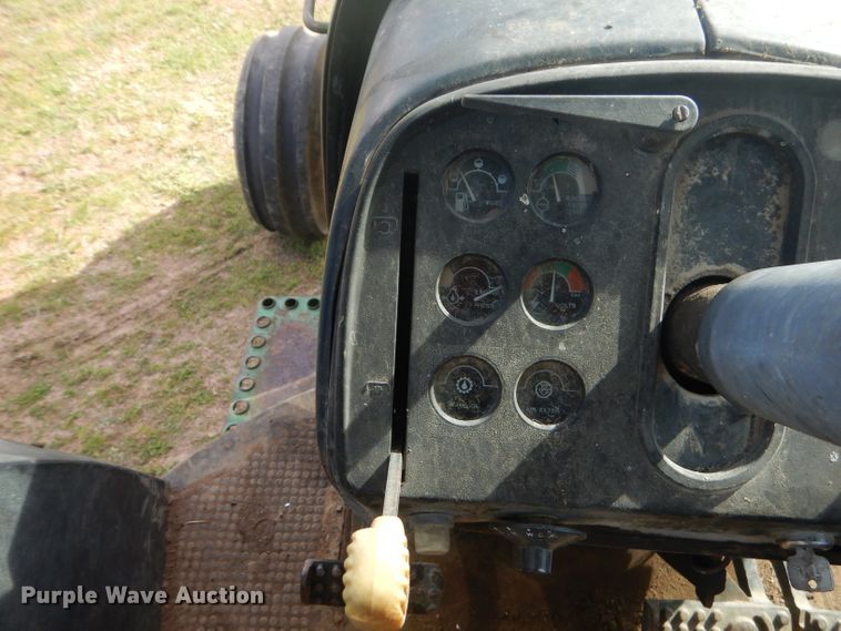 image for item GN9244 John Deere 4840 tractor