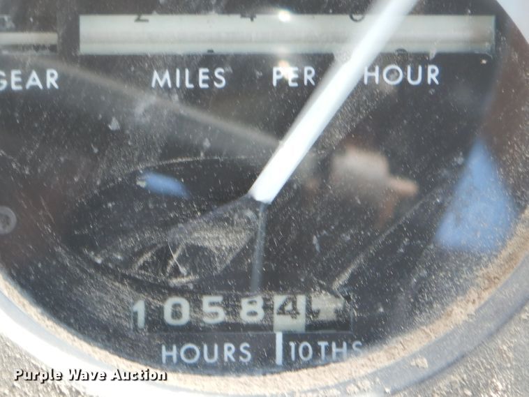 image for item GN9244 John Deere 4840 tractor