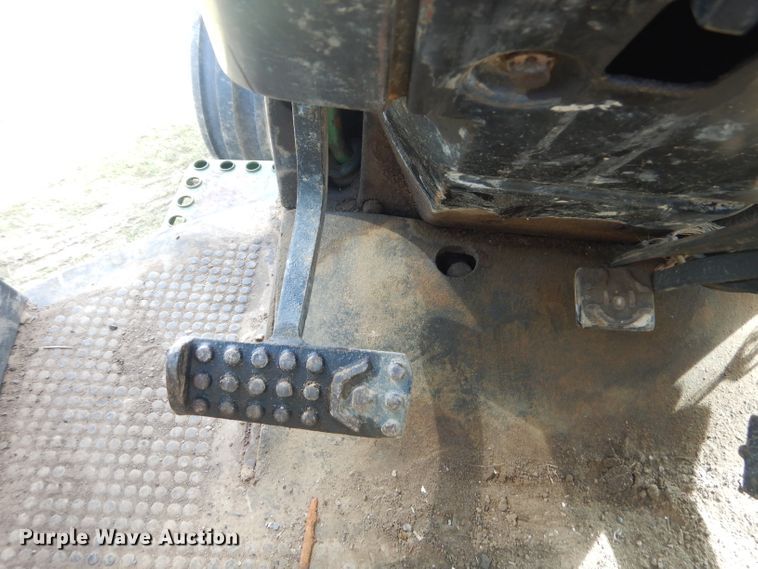 image for item GN9244 John Deere 4840 tractor