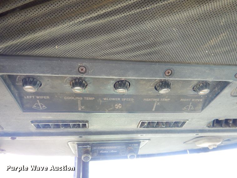 image for item GN9244 John Deere 4840 tractor