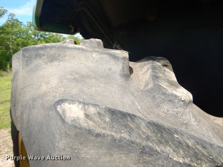 image for item GN9244 John Deere 4840 tractor