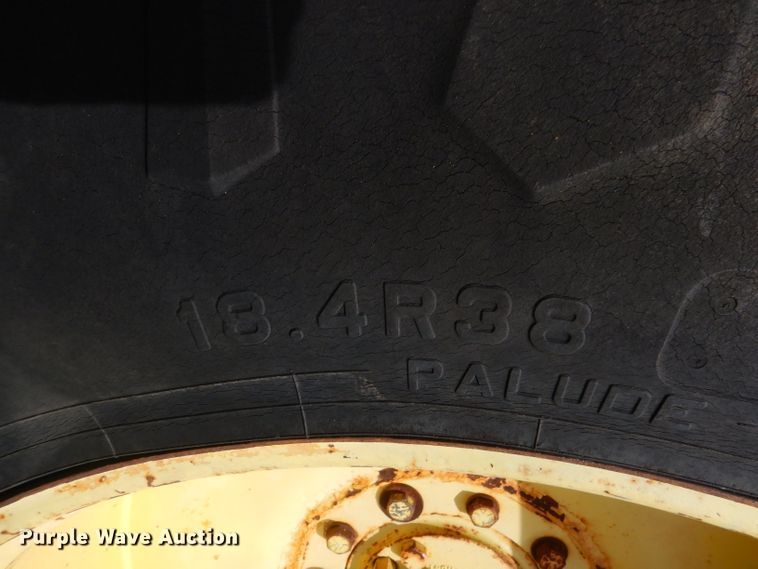 image for item GN9244 John Deere 4840 tractor