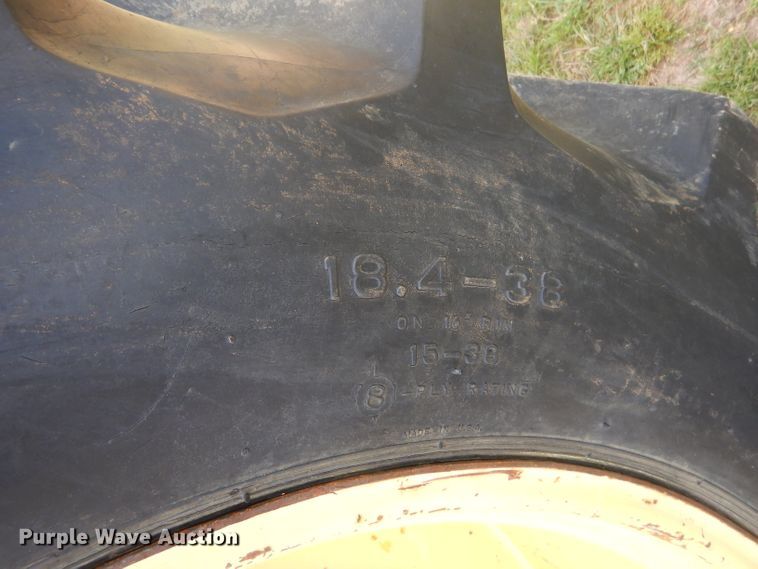 image for item GN9244 John Deere 4840 tractor