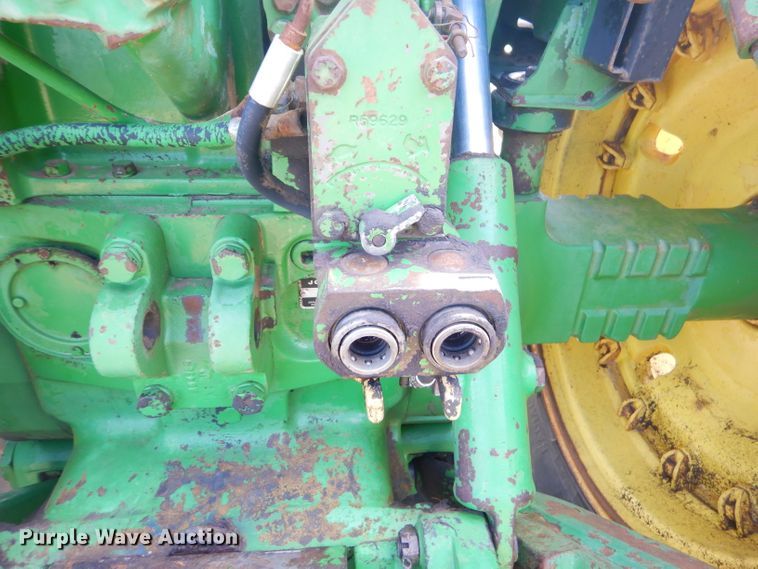 image for item GN9244 John Deere 4840 tractor