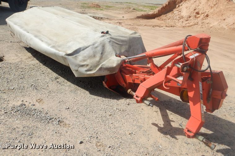 image for item GN9250 Kuhn GMD700 disc mower