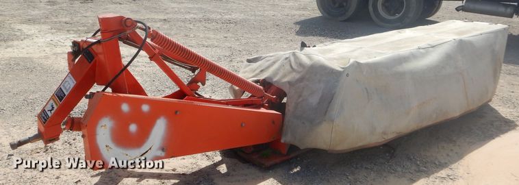 image for item GN9250 Kuhn GMD700 disc mower