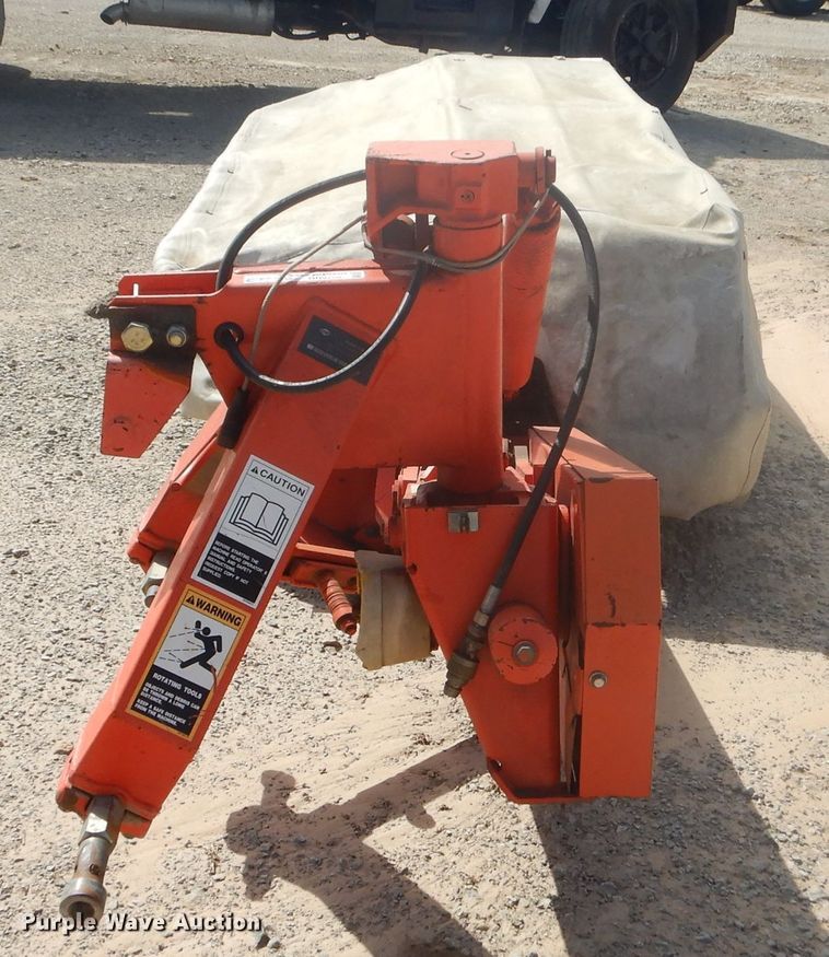 image for item GN9250 Kuhn GMD700 disc mower