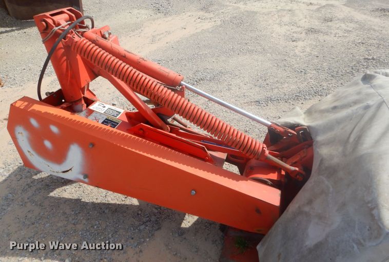 image for item GN9250 Kuhn GMD700 disc mower