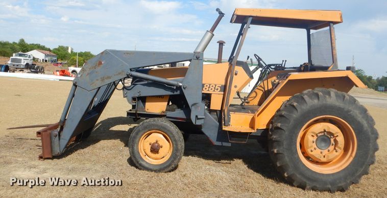 image for item GN9253 Valmet 885 tractor