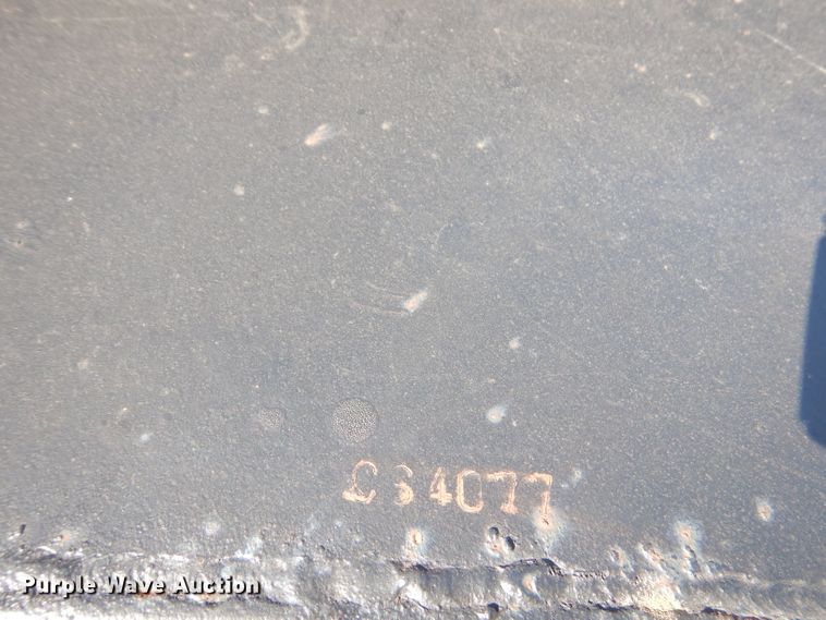 image for item GN9253 Valmet 885 tractor