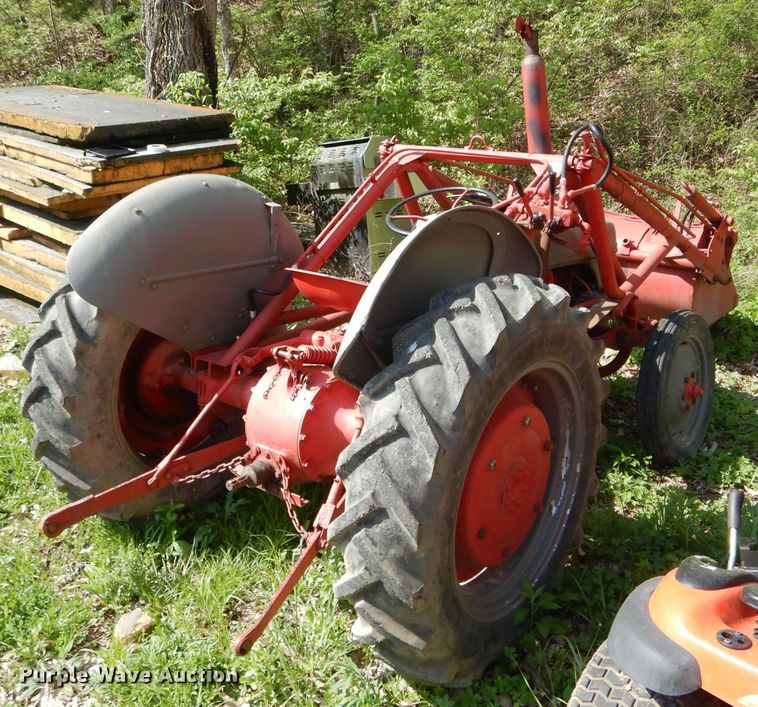 image for item GO9589 Ford 2N tractor