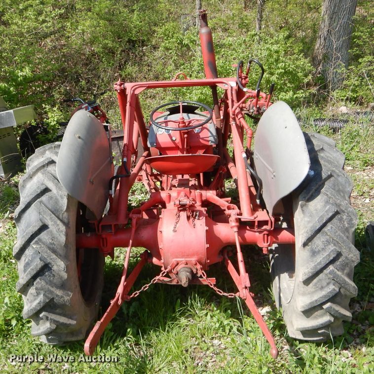 image for item GO9589 Ford 2N tractor