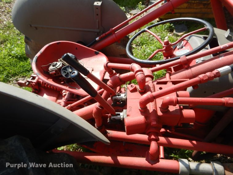 image for item GO9589 Ford 2N tractor