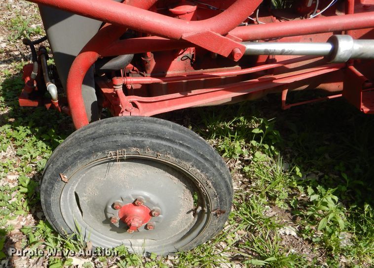 image for item GO9589 Ford 2N tractor