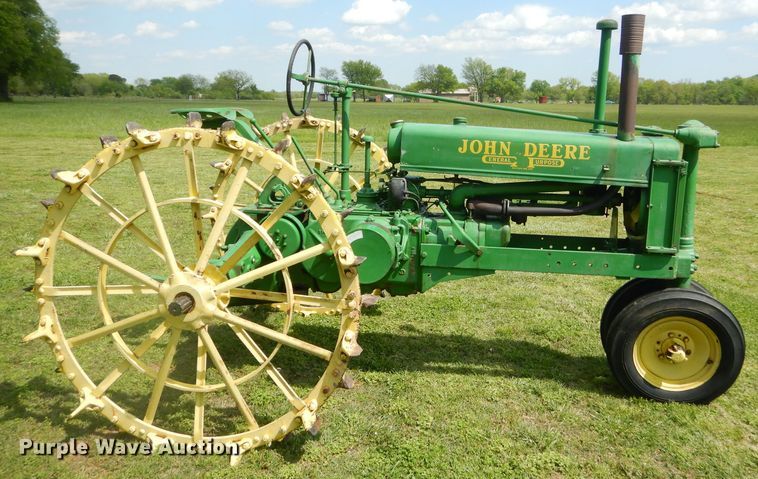 image for item GP9048 1938 John Deere B tractor
