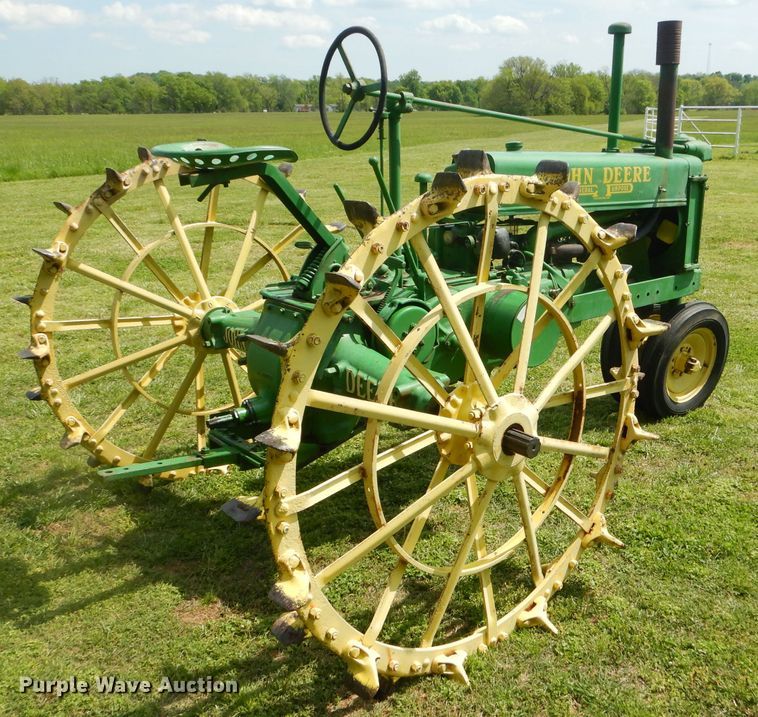 image for item GP9048 1938 John Deere B tractor