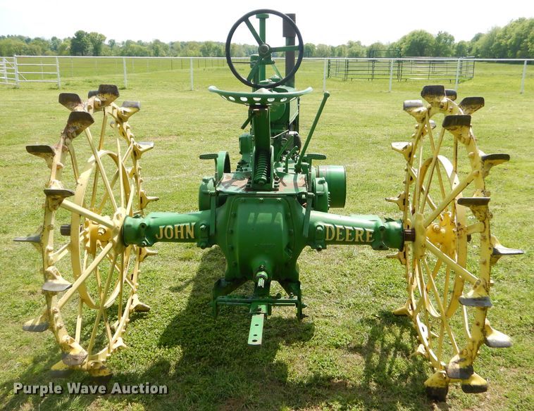 image for item GP9048 1938 John Deere B tractor